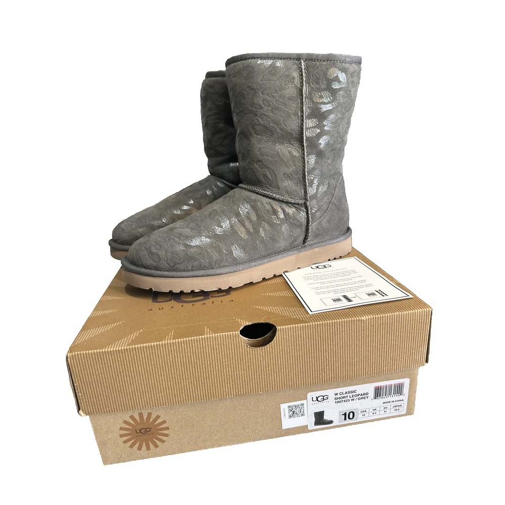 UGG Classic Short Boots Women Gray Leather Shearling Fury Lined Warm Light Sz 10